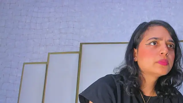 thalia888  online show from December 20, 7:40 pm