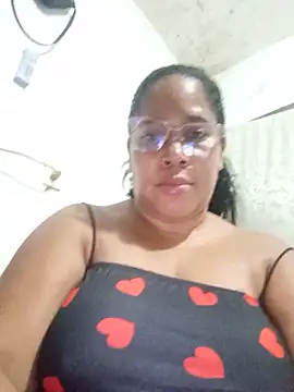 Big ass submissive online show from May 31, 5:02 am