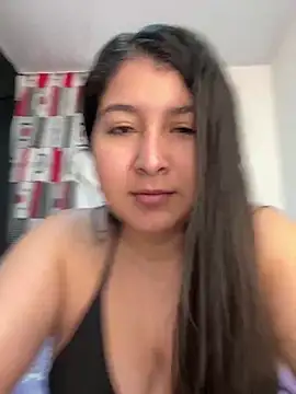 Snapshot of evelyn_1702 chatting on October 14, 10:01 pm evelyn 1702 online show from October 14, 10:01 pm