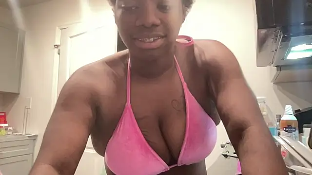 hoopluv00 online show from December 23, 9:57 am