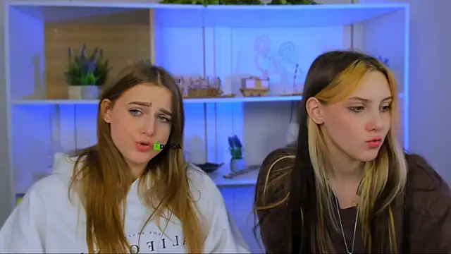 luna tin online show from September 13, 7:11 pm