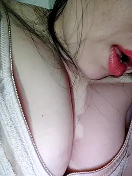 Julyy08 online show from January 16, 2:57 pm