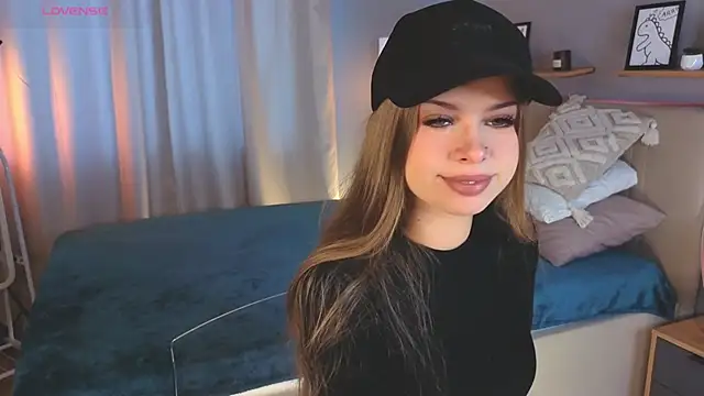 LollaStich online show from November 12, 8:12 am