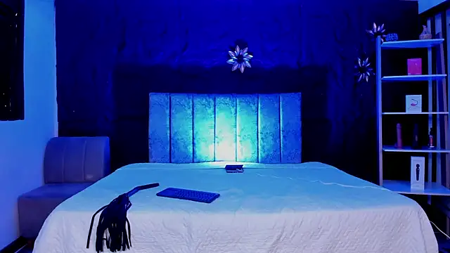 LiamDeep online show from June 15, 8:20 pm