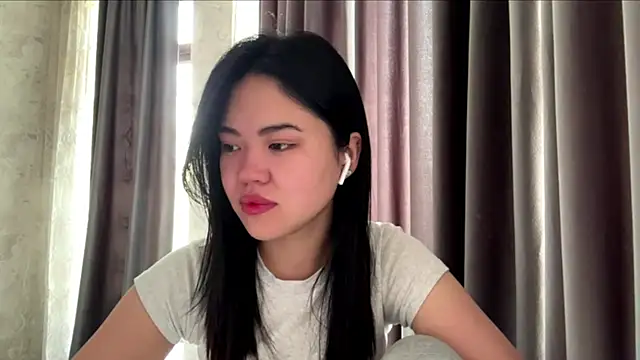 Snapshot of MIMIMary chatting on October 21, 3:10 am MIMIMary online show from October 21, 3:10 am