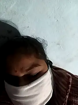 Sheema tyagi online show from December 1, 9:39 pm