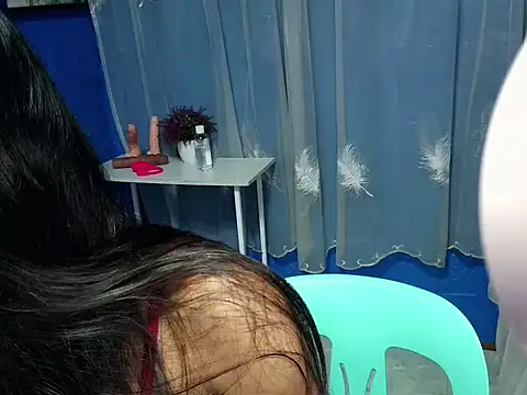 Snapshot of Kayra_Slut122 chatting on October 1, 7:24 am Kayra Slut122 online show from October 1, 7:24 am