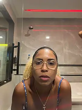 bobbiebbb online show from March 20, 8:52 am