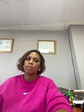 031bubbles online show from April 7, 11:45 am