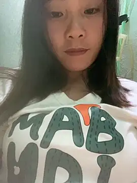 Snapshot of tieu_muoi chatting on October 23, 1:50 pm tieu muoi online show from October 23, 1:50 pm