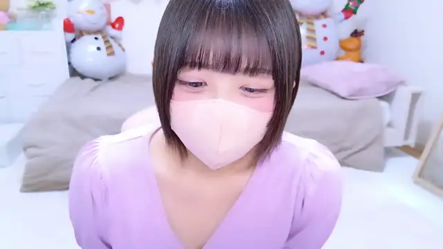 Hinata Sun online show from December 17, 3:27 pm