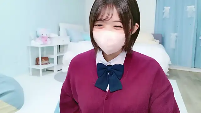 Hinata Sun online show from September 11, 10:26 am