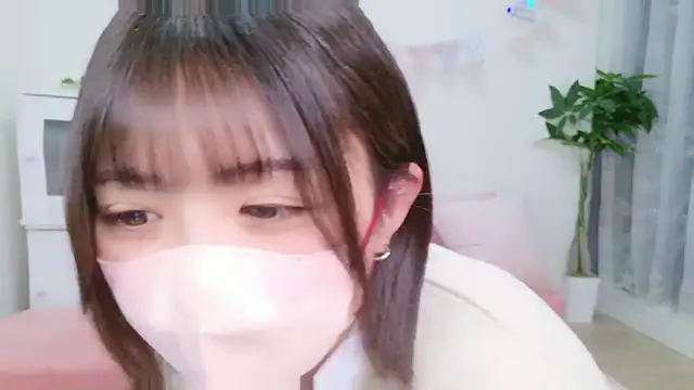 Hinata Sun online show from October 4, 10:54 am