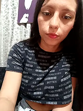 Snapshot of Lahila_ chatting on October 21, 2:43 pm Lahila online show from October 21, 2:43 pm