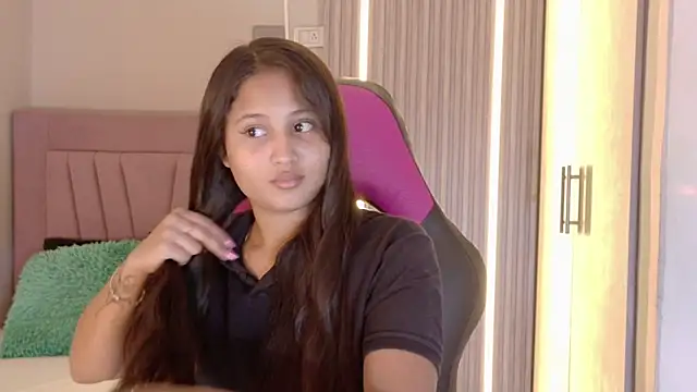 Laly Cherry  online show from November 13, 12:26 pm