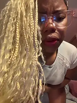 Sweet-Jade online show from November 19, 10:32 pm