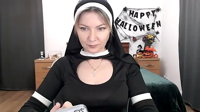 ParadiseAlina online show from October 31, 8:57 pm