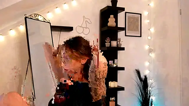 Naomii20   online show from September 18, 3:10 pm