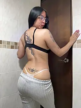 Clawd hot online show from November 9, 1:22 am