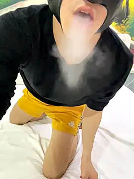 anhkiet huang online show from November 5, 2:22 pm