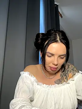 -RAHELA- online show from October 26, 9:49 am