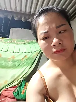 kute-00 online show from October 5, 11:10 pm