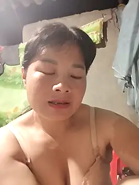 kute-00 online show from September 12, 7:10 pm