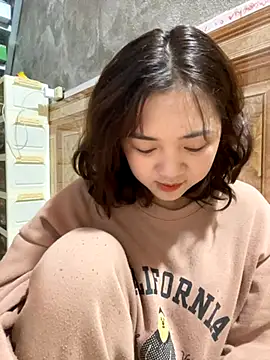 Lonnina online show from November 12, 1:25 am