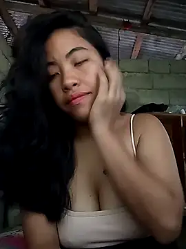 Snapshot of Yapsyxx chatting on October 22, 12:37 am Yapsyxx online show from October 22, 12:37 am