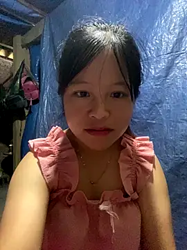 O o UwU o O online show from September 12, 6:03 am