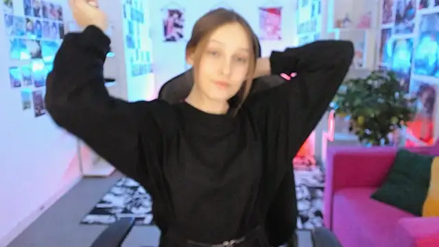 JenniferKiim online show from February 17, 2:27 pm