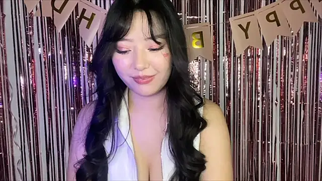 Snapshot of WonderMira chatting on October 20, 5:16 pm WonderMira online show from October 20, 5:16 pm