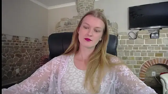 MysticVenus  online show from September 27, 2:35 pm