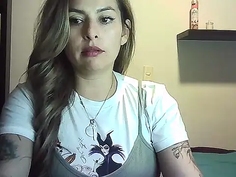 Valery  Rouse  online show from April 5, 1:04 am