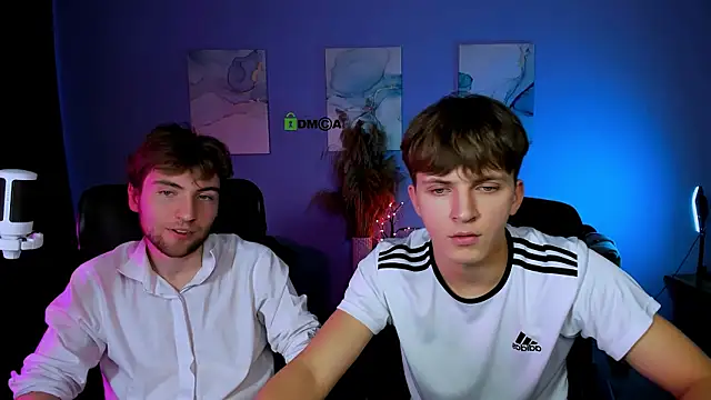 travis wolf  online show from November 28, 11:08 pm