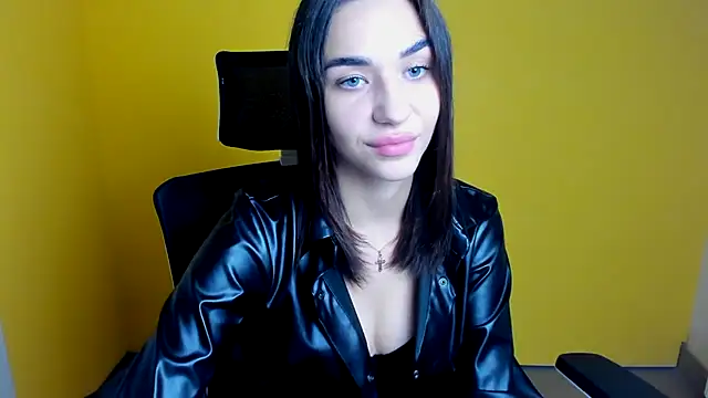 Bella Night4 online show from September 22, 7:40 am