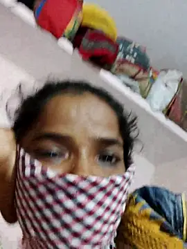 poojasexygirl2007 online show from September 11, 5:30 am