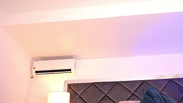 LuciaCollins  online show from September 10, 1:44 pm