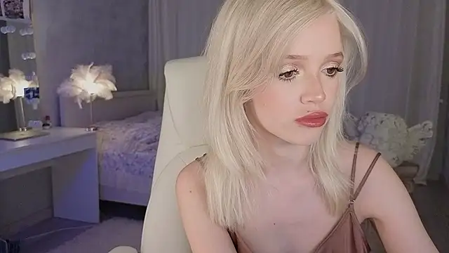 I am joss online show from February 19, 11:47 pm