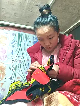 liu-liusexy online show from March 14, 9:43 am