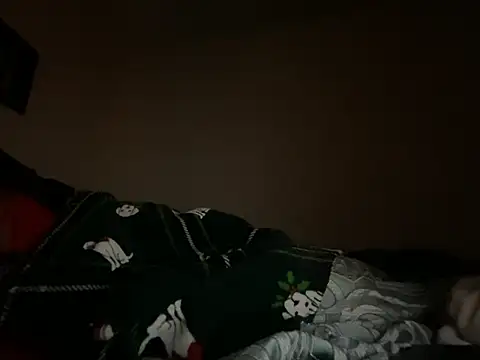 Brooke012 online show from April 20, 10:35 pm