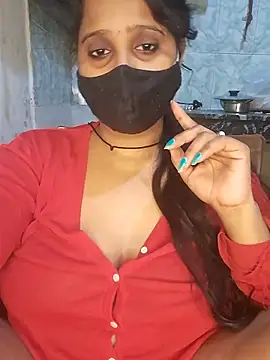 Minu love online show from April 9, 9:15 am