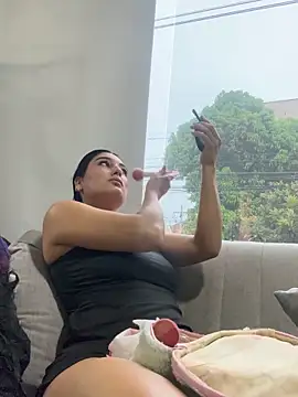 Scarlett 12 online show from October 3, 12:10 pm