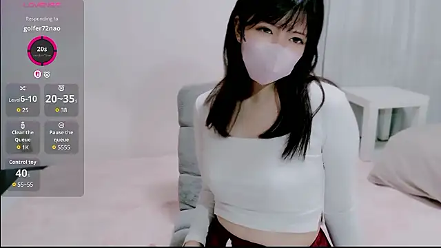 hinachuuu  D online show from November 4, 10:20 am