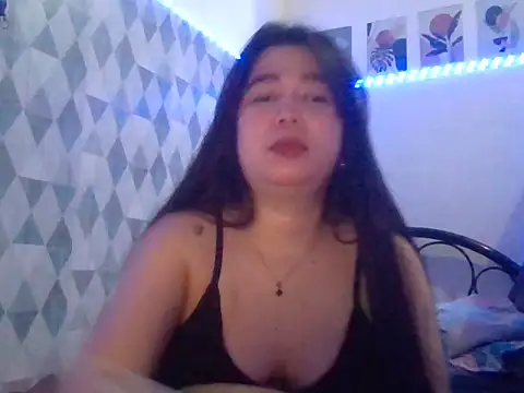 Asianhotskinny online show from June 16, 9:43 am