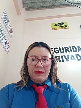 Hannah-colx online show from March 4, 5:30 pm