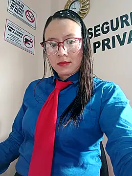 Hannah-colx online show from October 22, 1:49 pm