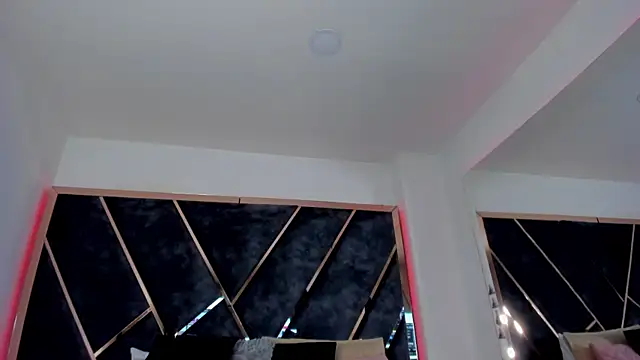 SusanaHenao online show from September 12, 7:54 pm