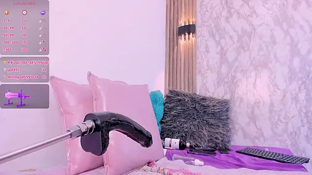 Georgina Astor online show from March 21, 8:19 am