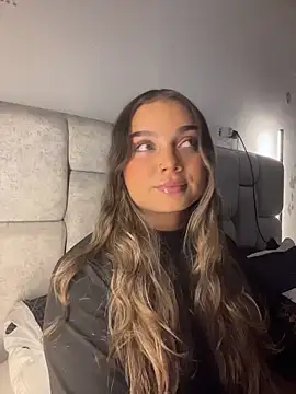 AnnyLopezzz  online show from March 26, 5:53 am